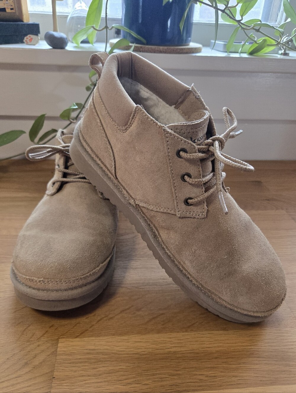 Koolaburra by UGG Advay Suede Lace Up Short Chukka Ankle Booties Sand 9